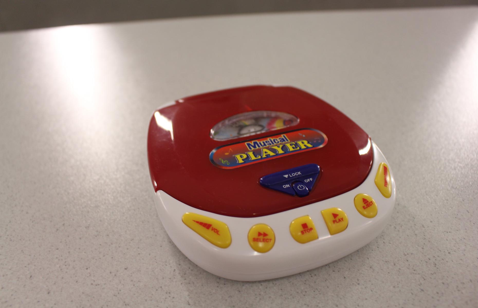 Zugeklappter Musical Player