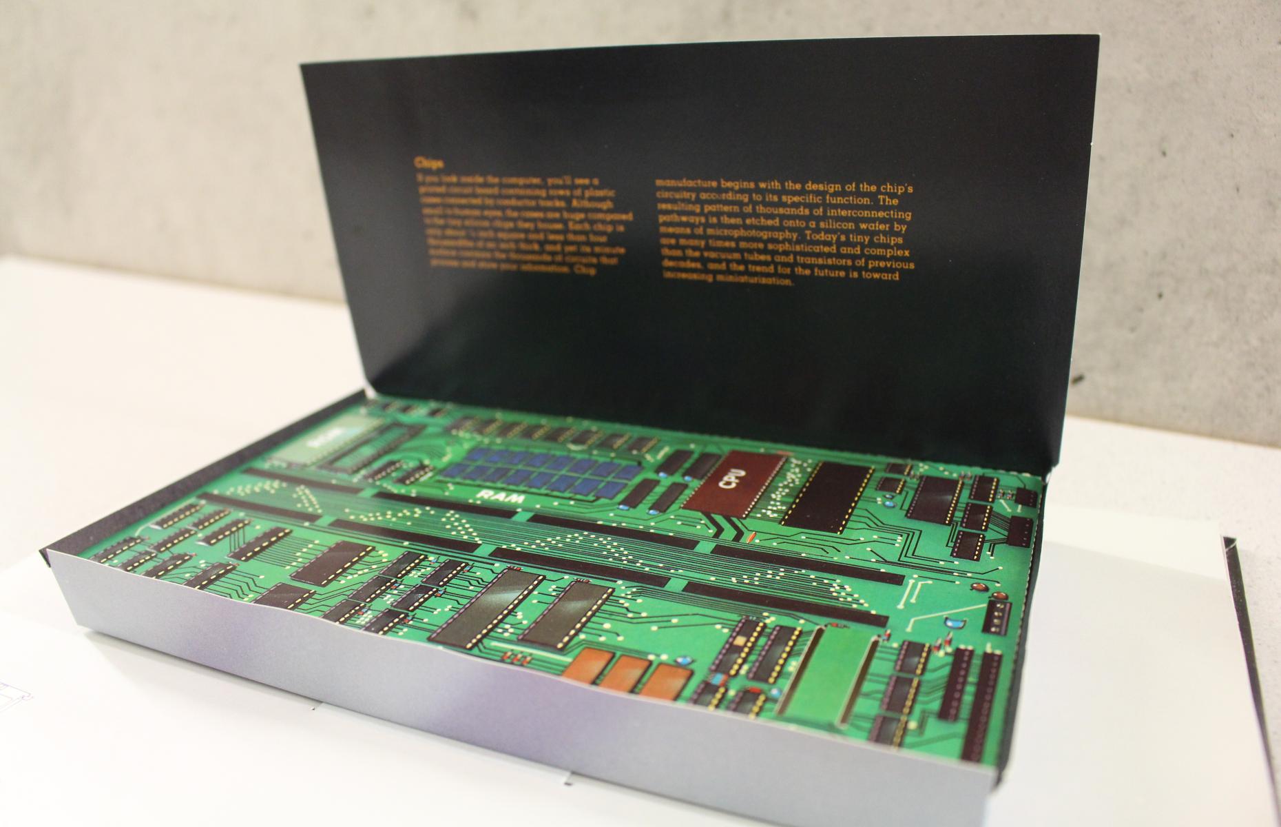 Hier sieht man eine Motherboard oder Hauptplatine