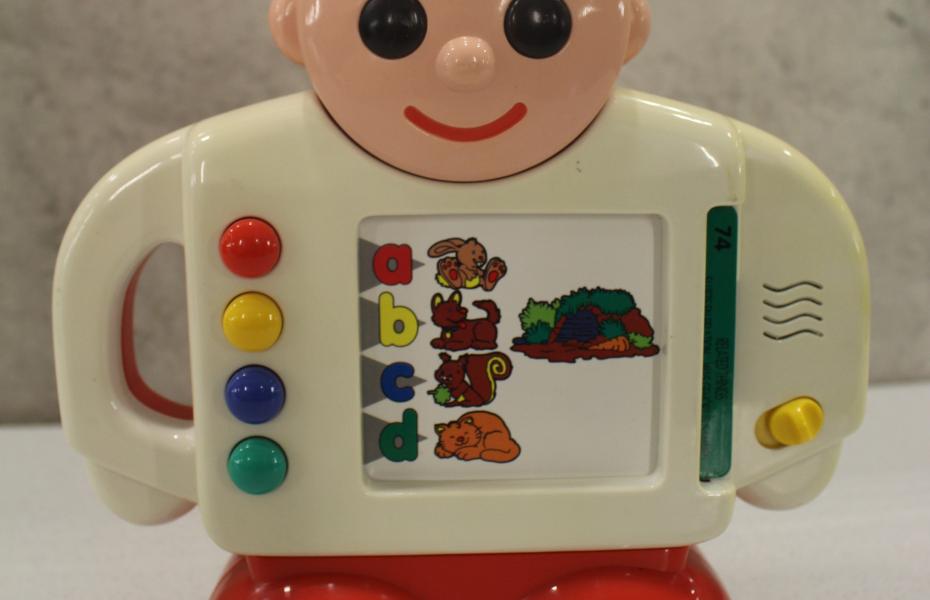 Nahaufnahme des Lerncomputers "Dickes Kind"